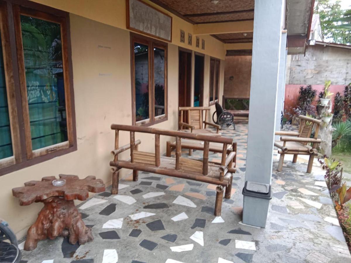 Bed and breakfast C Point Krui Extérieur photo